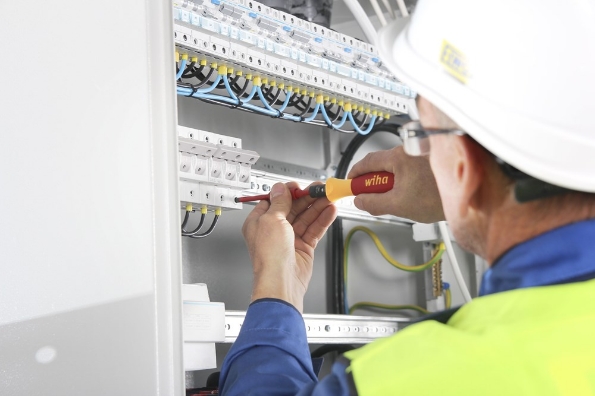 Afbeelding - https-www-ez-catalog-nl-Asset-d13c4aa88e2149e3a7ea2545829cdd3e-ImageFullSize-Anw-2872-TorqueVario-S-electric-03-jpg